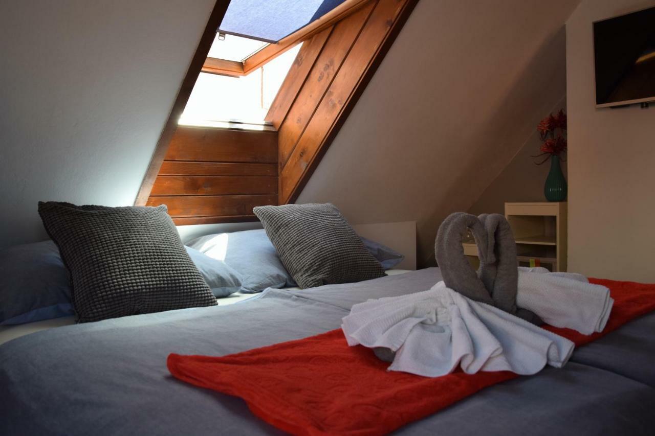 Mala Strana Apartment Prague