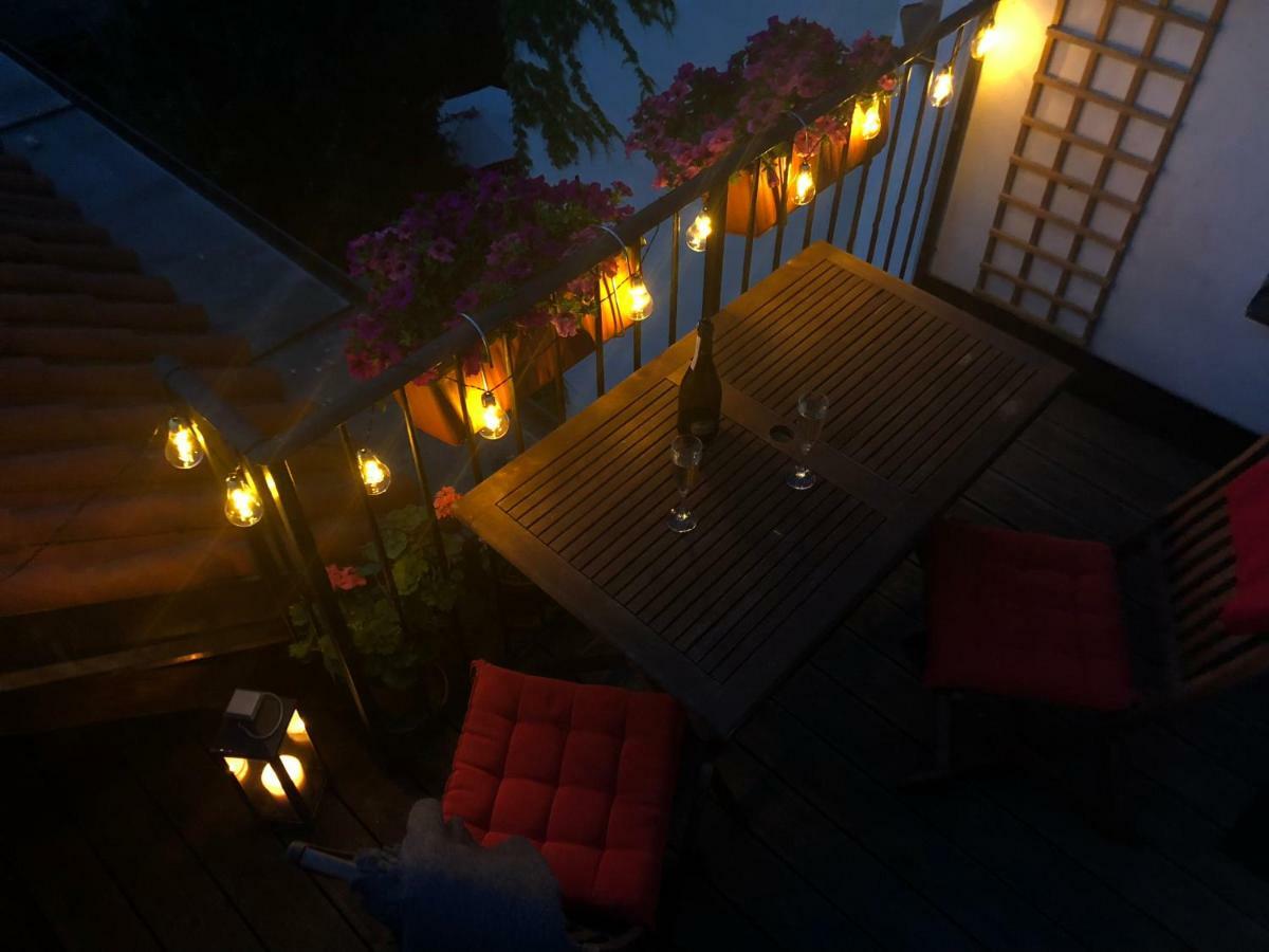 Mala Strana -piece And Quiet Appartement *